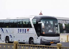 首汽租50大巴,载满梦想